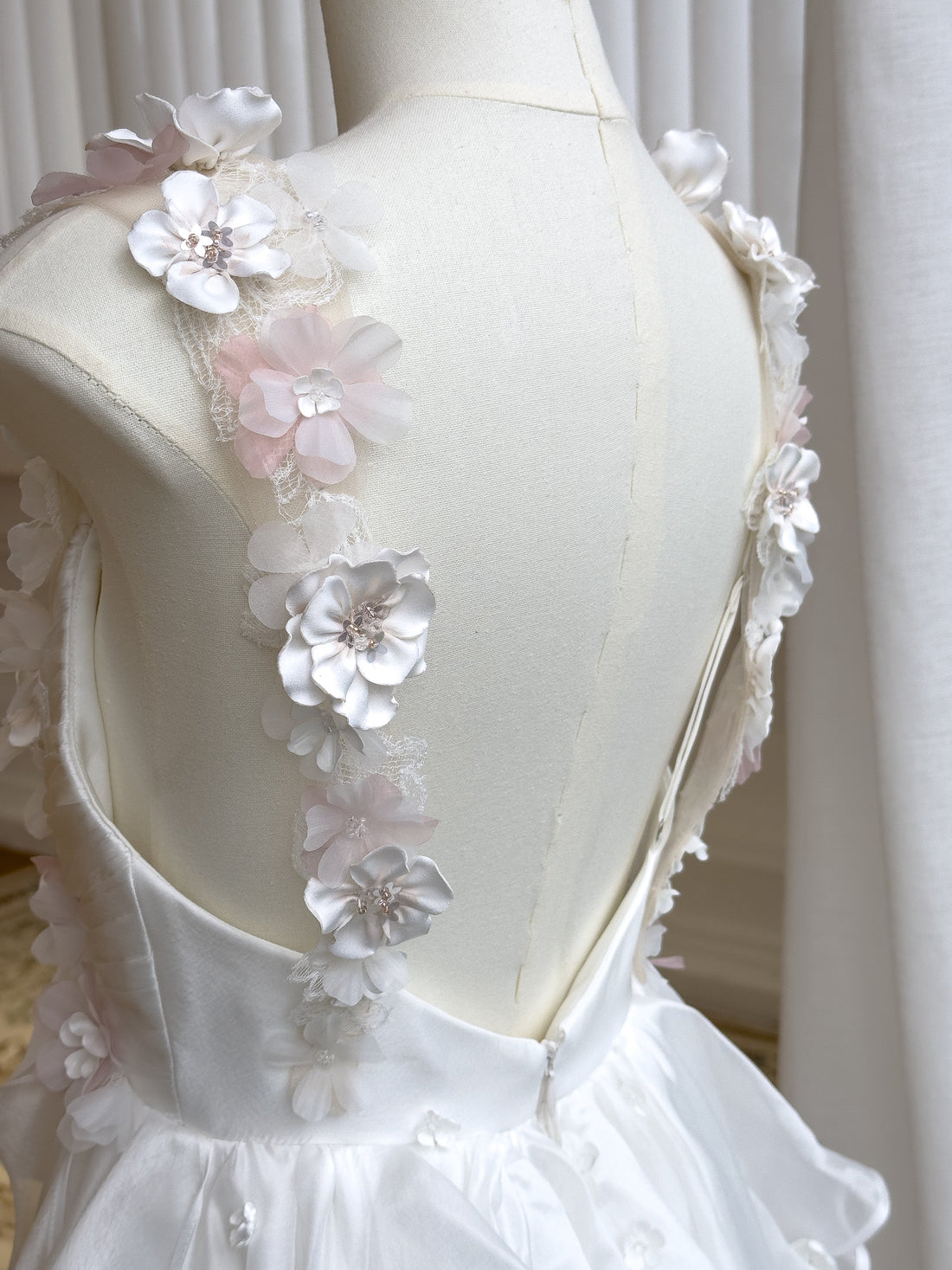 Statement Accessories to Elevate Your Gala Look