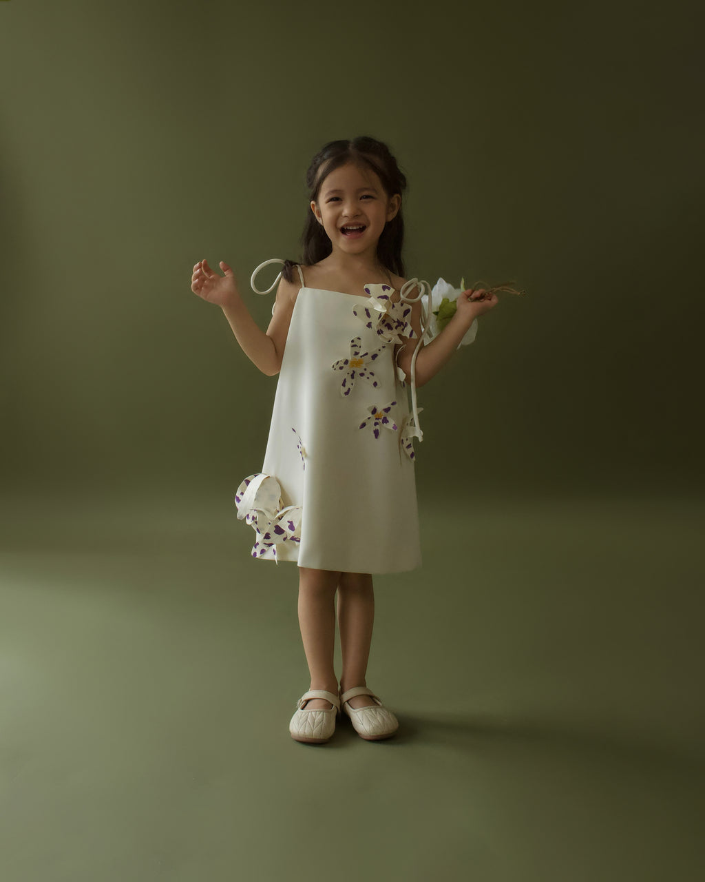 CREAMY FLORAL DRESS