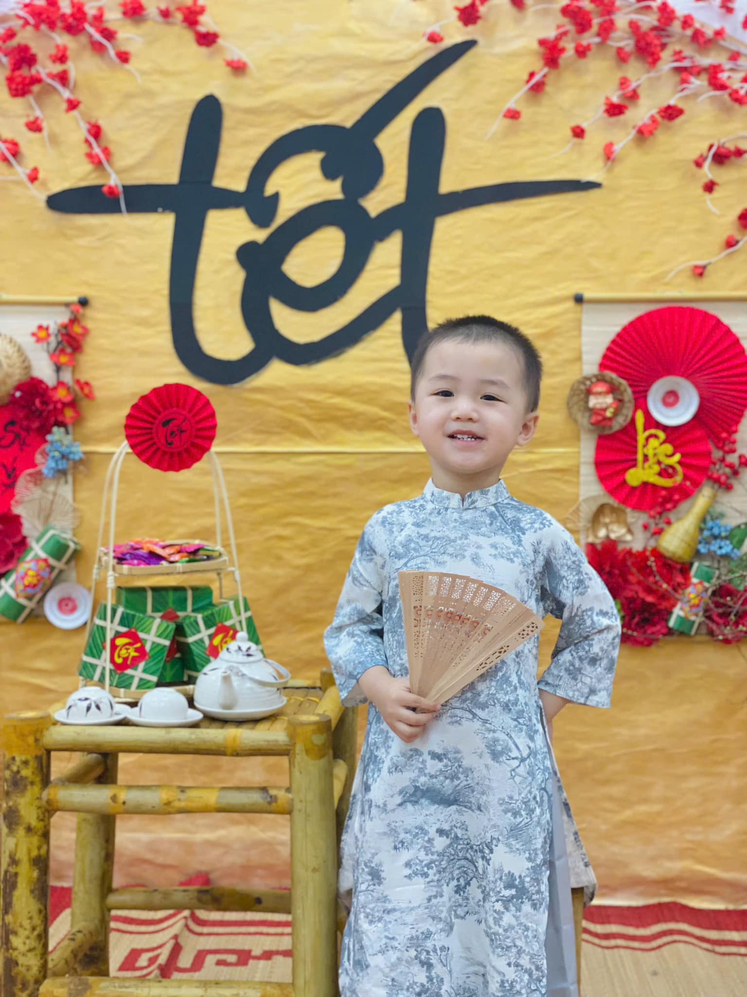 Phoebe Nhat Le Ao Dai