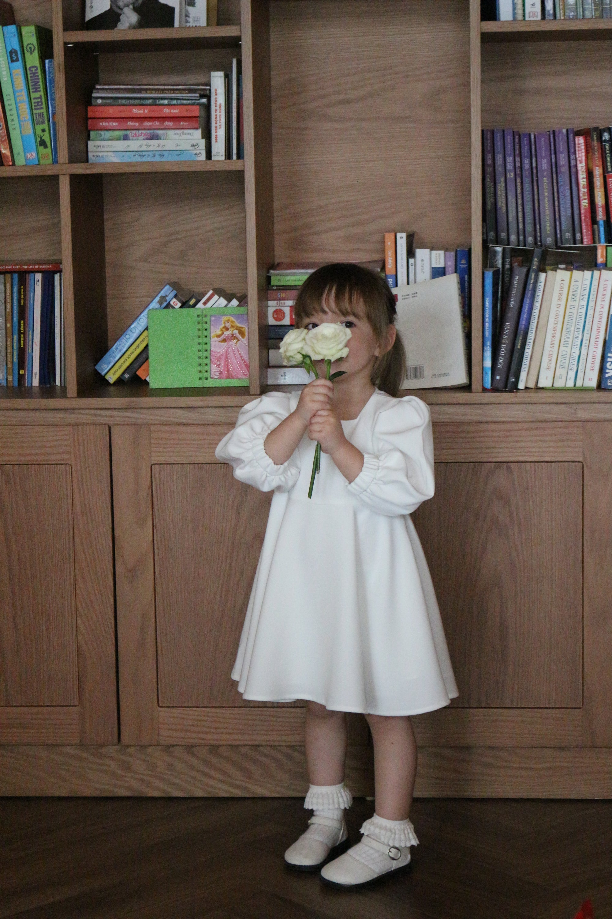 Phoebe Snow White