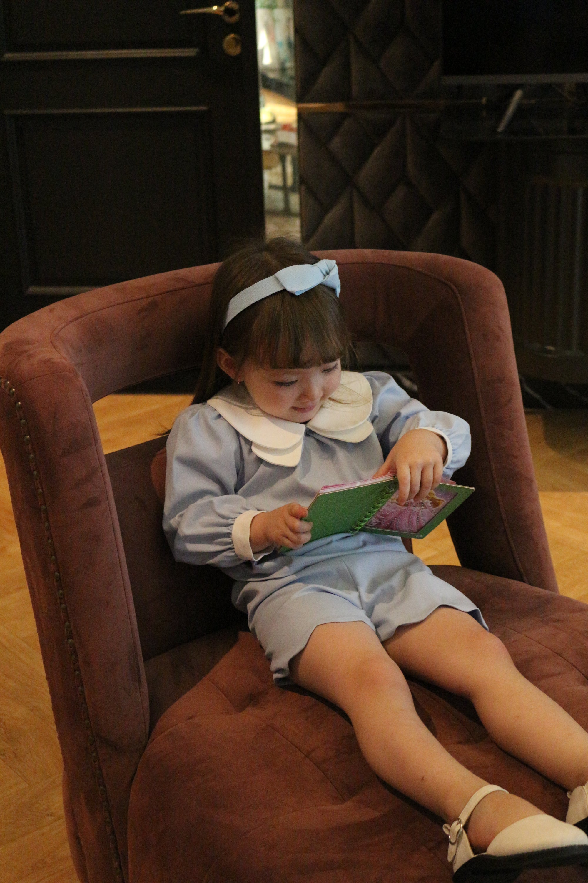 Phoebe Iris Set
